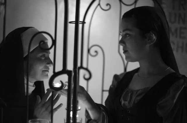 Flutist and singer — photo 1
